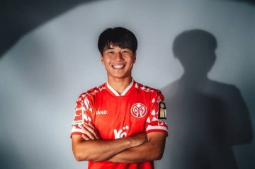 登陆德甲!官方:23岁日本中场川崎飒太租借美因茨,有买断条款