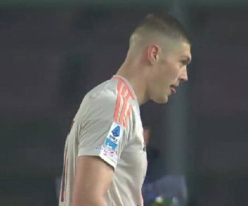 意甲3强连胜!罗马7连胜领跑,争四激烈博洛尼亚仅差4分