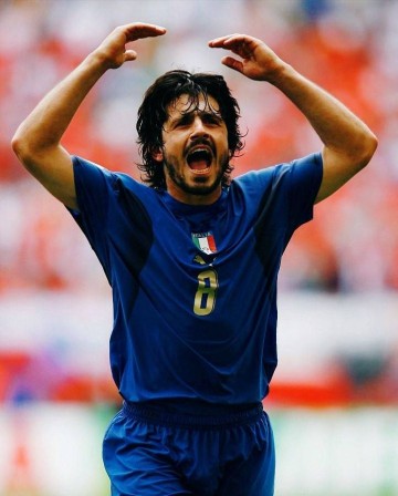 意大利足坛历史最佳十一人:巴乔领衔,布冯、内斯塔落选