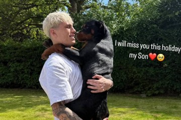 曼联卖人难!那不勒斯拒高价签加纳乔,阿莫林一怒令其贬值2000万