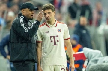 图片报:对阵国米完全被孔帕尼搞砸了,穆勒替补进球让他显得很蠢