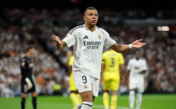 被恩里克击败,阿隆索面临安帅的困惑:没有姆巴佩真的比有他更好吗?