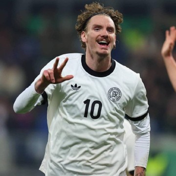 克罗斯点赞德国天才:不去拜仁是明智选择,喜鹊踢欧冠更值得期待!