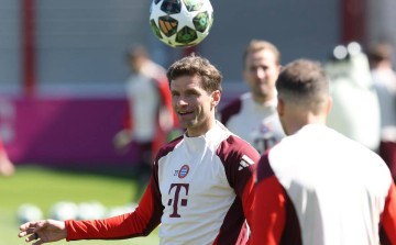 拜仁和多特在欧冠赛场均告负,现状截然不同!