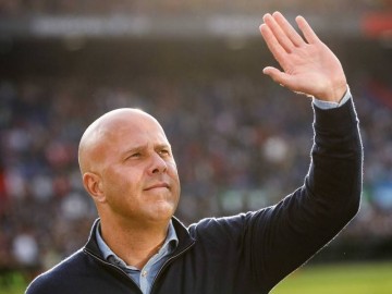 3场定去留,利物浦连遇强敌,切尔西陷入怪圈,没有红牌反而失利