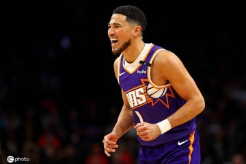 创造历史!布克2年1.45亿美元提前续约太阳